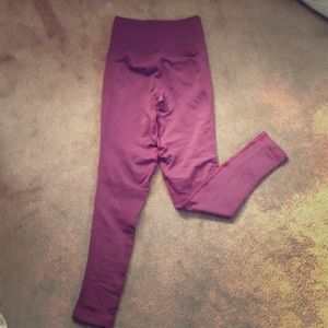 Lululemon high waisted seamless leggings size 4